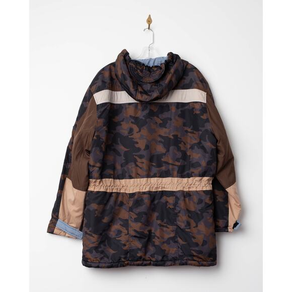 Munthe Navigate Coat in Camouflage - Picture 6 of 9